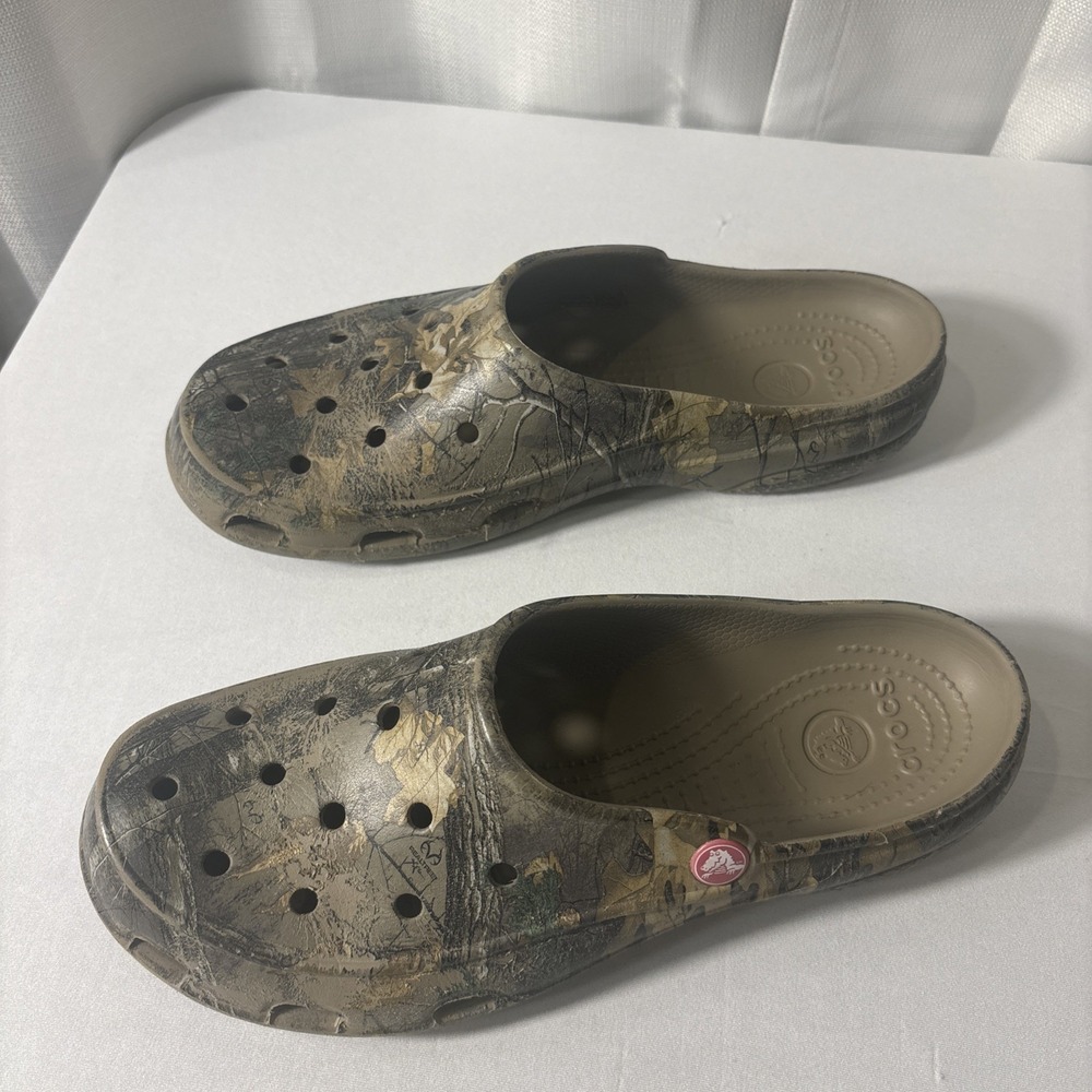 Crocs Freesail Realtree Camo Mules Slip On Shoes Women's Size 10 Comfort - Picture 3 of 9